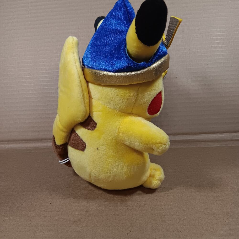 Pokémon Center Monthly Pikachu May 2015 Plush Toy Magikarp Koiking Japan New - Picture 2 of 10
